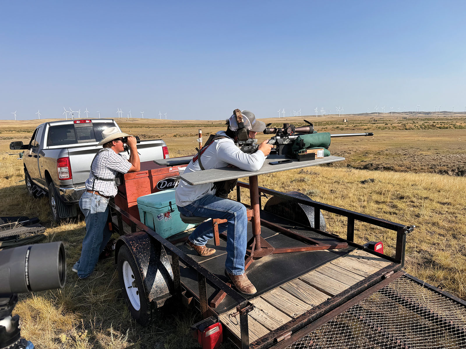 Kody is ranging and calling out targets for Jeremiah so he can dial for windage and elevation using the Hornady app’s built-in 4DOF ballistic calculator.